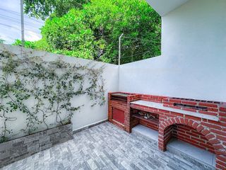 Hermosa Casa Amueblada en Renta en Residencial Regatta, Puerto Morelos