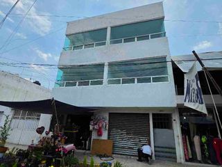 Edificio cerca de 11 sur