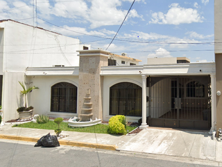 CASA A LA VENTA EN, C. ASTURIAS COL. TORRE MOLINO MUN. MONTERREY C.P. 64850 NUEVO LEON