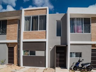Casa en Venta, Fracc. Palo Alto. Playa del Carmen, Solidaridad. Quintana Roo