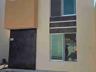 Casa en Banús Recién Remodelada
