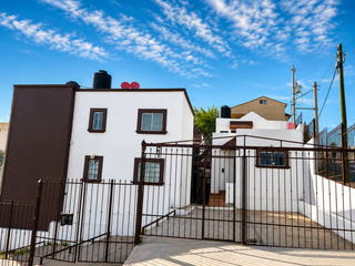 VENTA EXCLUSIVA DE EDIFICIO CON 6 DEPARTAMENTOS EN LOMAS DE COYAME, LOMA ALTA IV, CHIHUAHUA, CHIHUAHUA
