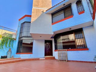 🏡✨ BONITA CASA EN RENTA EN FRACCIONAMIENTO RINCÓN DE OCOLUSEN, MORELIA ✨🏡