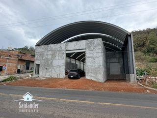 Bodega Industrial 1,500 m² en Av. Cointzio