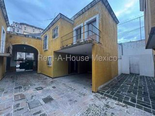 CASA EN RENTA EN EL CENTRO