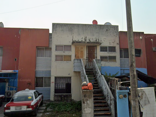 Venta Casa San Carlos, Colinas de Santa Fe, Ver.  A S F ( G M )