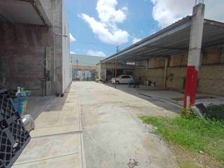 RENTO TERRENO CON OFICINAS Y BODEGA