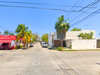 🌟 ¡CASA CON ALBERCA EN REMATE BANCARIO! 🌟 Norte de Mérida (Emiliano Zapata Nte.)