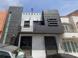 Casa en Venta en La Piedad de Cabadas, Michuacán . CLL