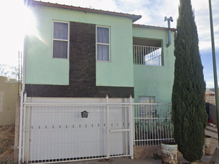 ¡¡Tu futuro hogar empieza con una decisión inteligente!! Venta de amplia casa en recuperación bancaria, Cuauhtémoc, Chih.