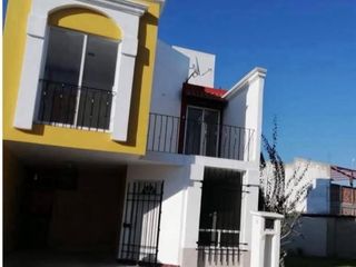 CASA EN RENTA EN FRACCIONAMIENTO  EN ATEMPAN, TLAXCALA