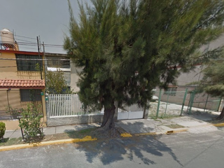 CASA EN VENTA, COL. VIVEROS DEL VALLE, TLALNEPANTLA DE BAZ, ESTADO DE MÉXICO.