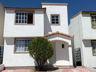 Casa en Venta en Fraccionamiento Villanova, Pachuca de Soto, Edo. Hidalgo