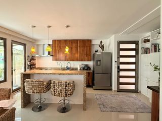 Exclusivo Penthouse De Lujo En Venta De 3 Niveles En La Quinta Avenida Y Calle 38 – Mimosa PH