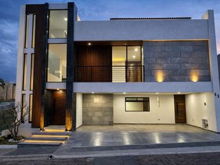 🏡 Residencia de Lujo en Venta en Gran Reserva, Lomas de Angelópolis | 5 Recámaras | Roof Garden | Acabados Premium