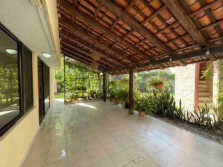 Casa en renta. Privada Guayacan, Cerca de la fuente de los niños traviesos. Villahermosa, Tabasco