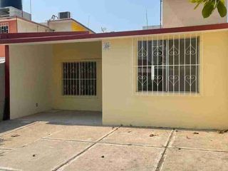 Casa en rentabde un solo nivel. Fracc. Plaza Villahermosa. Zona Sur, Villahermosa