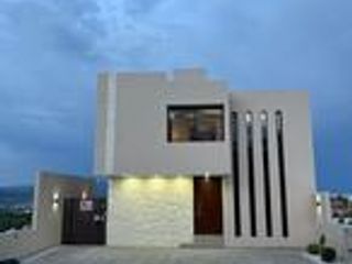 ZANDA Sierra Gasashi