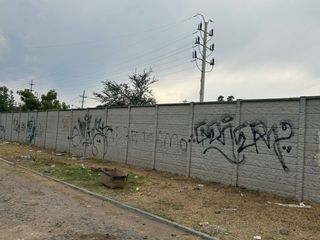 GRAN TERRENO EN RENTA, COL. EL PARAISO, ZAPOPAN.