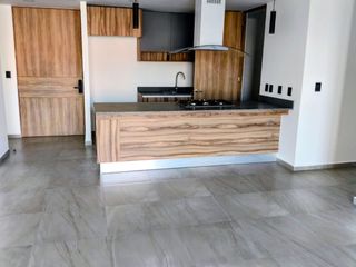 DEPARTAMENTO SIN MUEBLES EN RENTA DISTRITO MATERA IRAPUATO $25,000