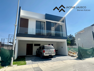 CASA EN VENTA COTO LEVANA RESIDENCIAL - JOCOTÁN - ZONA CHIVAS VERDE VALLE - RINCONADA DEL BOSQUE