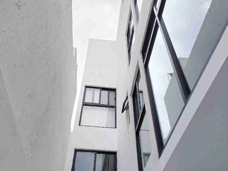 2 ÚNICOS DEPARTAMENTOS en Pre-Venta en Himno Nacional 2a Sección* a unos pasos de Coronel Romero y de la Cruz Roja.
*DEPARTAMENTO EN PLANTA BAJA* 96.00m² + Cajón de Estacionamiento, Sala-Comedor,Cocina Integral, 1.5 baños, Recámara c/clóset, Patio de Lavado. *VALOR DE VENTA $ 1,950,000.00* 

*DEPARTAMENTO EN PRIMER NIVEL* 118.00m² + Cajón de Estacionamiento, Sala-Comedor,Cocina Integral, 2 baños, 2 Recámaras c/clóset, Área de Lavado. *VALOR DE VENTA $ 2,150,000.00* 

*OTROS* Cisterna, Gas Estacionario, Portón eléctrico.
Cercano a Universidad Politécnica, Hospital de la Mujer y Periférico . ÚNICOS DEPARTAMENTOS en Pre-Venta en Himno Nacional 2a Sección* a unos pasos de Coronel Romero y de la Cruz Roja.
*DEPARTAMENTO EN PLANTA BAJA* 96.00m² + Cajón de Estacionamiento, Sala-Comedor,Cocina Integral, 1.5 baños, Recámara c/clóset, Patio de Lavado. *VALOR DE VENTA $ 1,950,000.00* 

*DEPARTAMENTO EN PRIMER NIVEL* 118.00m² + Cajón de Estacionamiento, Sala-Comedor,Cocina Integral, 2 baños, 2 Recámaras c/clóset, Área de Lavado. *VALOR DE VENTA $ 2,150,000.00* 

*OTROS* Cisterna, Gas Estacionario, Portón eléctrico.
Cercano a Universidad Politécnica, Hospital de la Mujer y Periférico .