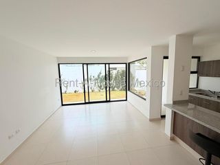 Casa en Renta | Esquina con Jardín Amplio | Zákia Bpa3305