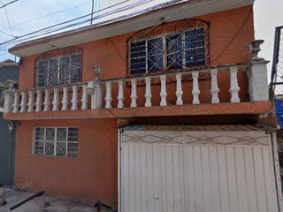 Casa en San Miguel Amantla, Azcapotzalco, CDMX | Excelente ubicación cerca de Aquiles Serdán y Parque Bicentenario, solo recurso propio, no se aceptan