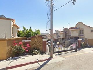 CASA EN FRACCIONAMIENTO EN VENTA EN VILLAS RESIDENCIAL SANTA FE TIJUANA GD1