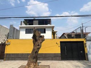 CASA EN VENTA EN SAN ANTONIO AZCAPOTZALCO
