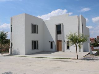 EN RENTA CASA SIN AMUEBLAR | SAN MIGUEL DE ALLENDE