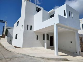 CASA 2 NIVELES FRACC PRIVADO - LAS TRANCAS