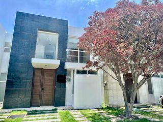 Casa en Renta Parque Provenza Lomas de Angelopolis (Cascatta)