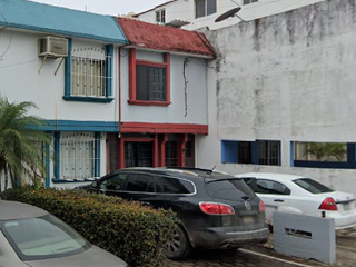 VENTA DE CASA EN LOS LAURELES, POZA RICA VERACRUZ