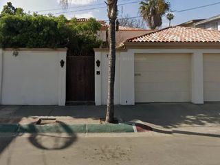 casa en venta C. Carrillo Puerto 3ra 7201, Zona Centro, 22000 Tijuana, B.c., México