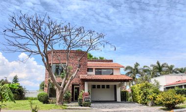 Casa en Venta Club de Golf El Cristo Amplio Jardin Atlixco, Puebla