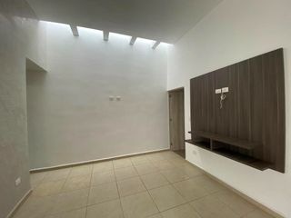 CASA EN VENTA EN AGUASCALIENTES, UNA PLANTA, LA TRINIDAD