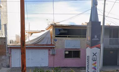 Casa en venta , Oportunidad de inversión, Blvrd Popocatépetl, Valle Dorado, Hab los Pirules, 54040 Tlalnepantla, Méx., México