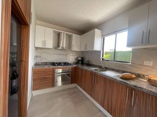 Estrena Casa Familiar con Amplios Espacios | Aceptamos Todos los Créditos