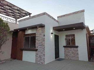 CASA EN RENTA EN PUERTA REAL III