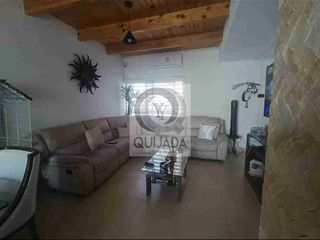 Casa en venta en Tequisquiapan , Una planta, 3 recámaras, jardín,  y a solo 5 minutos del centro en auto.