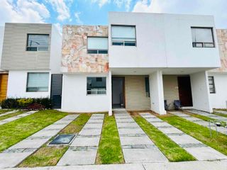 Linda casa en renta, La Reserva Residencial, al sur de Pachuca.