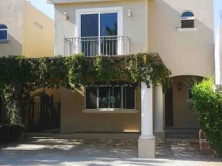 Hermosa  casa en Real Residencial, comodidad y excelente ubicación!!!