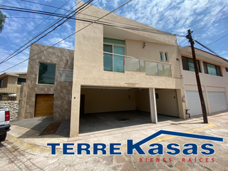 Casa en Venta o Renta en Guadalupe, en Privada Bernárdez