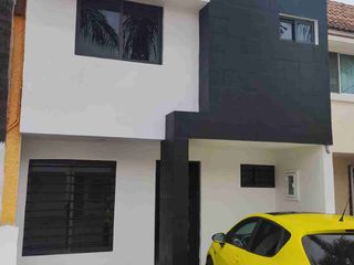 Casa remodelada en renta
