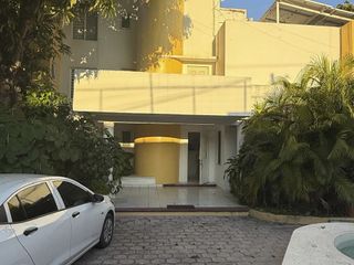 Casa en Fraccionamiento Las Americas