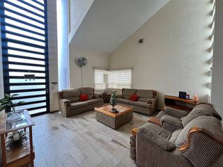 CASA EN RENTA, CON ALBERCA, OAXTEPEC, MORELOS