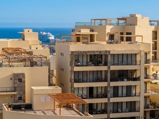 Departamento en Venta en Vista Mare en Cabo San Lucas muy céntrico nuevo y excelentes amenidades