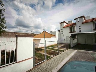 venta casa con terreno excedente en san Gerardo