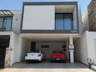 CASA EN RENTA EN CUMBRES PLATINUM MONTERREY